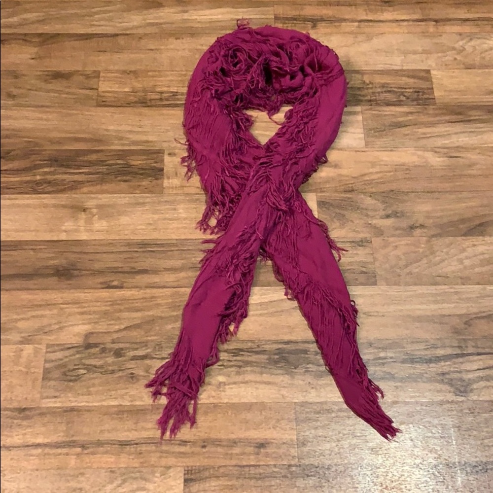 Fringe scarf